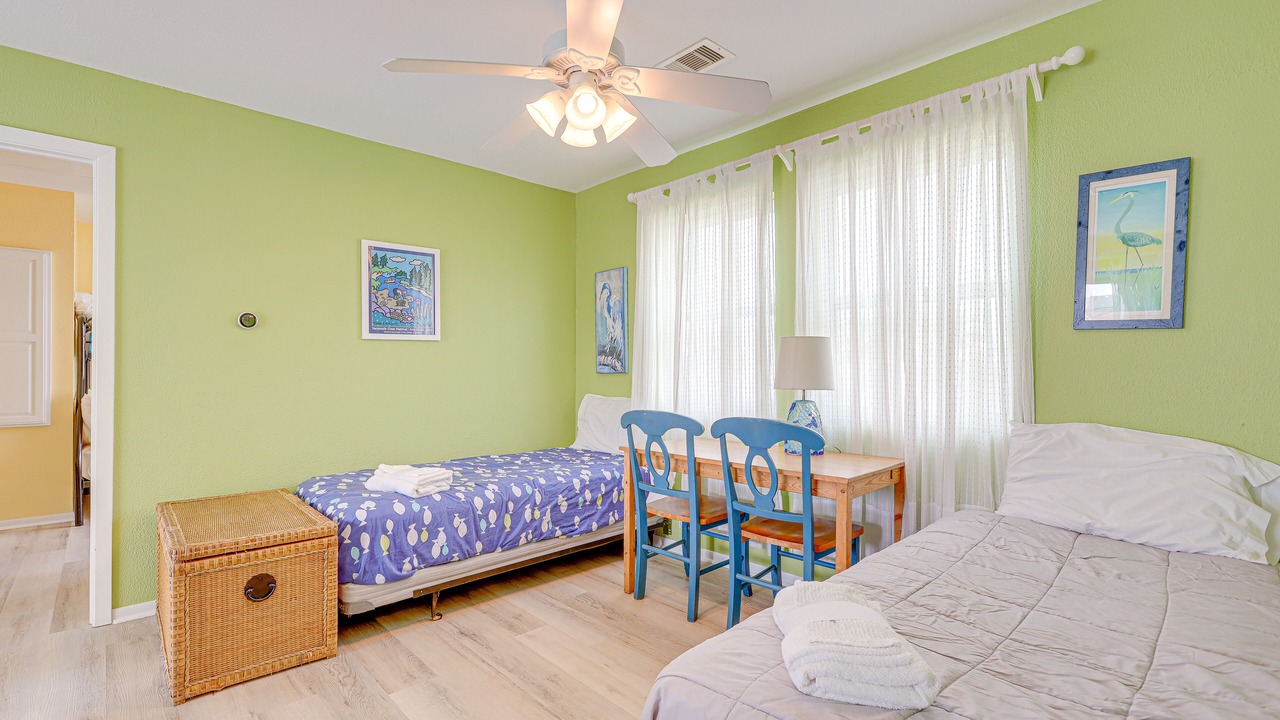 Photo of Bedroom in Galveston