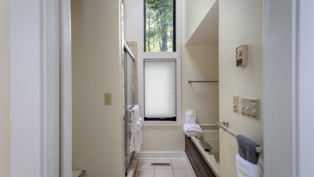 Photo of Bathroom in Chestnut Springs