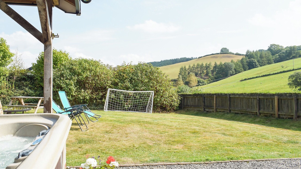 Photo of Outdoor in Tirabad