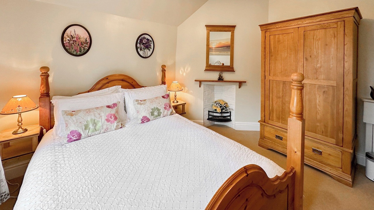 Photo of Bedroom in Callington