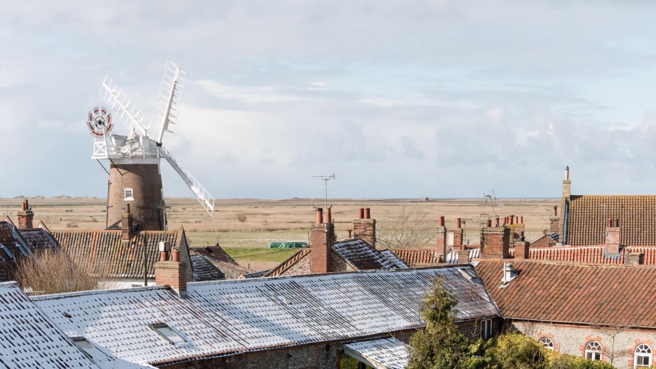 Photo of Others in Cley next the Sea