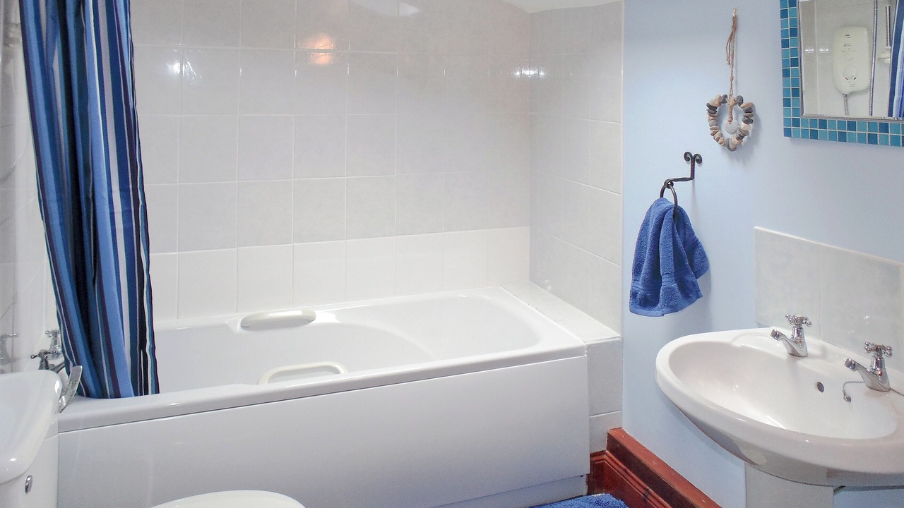 Photo of Bathroom in Strathyre