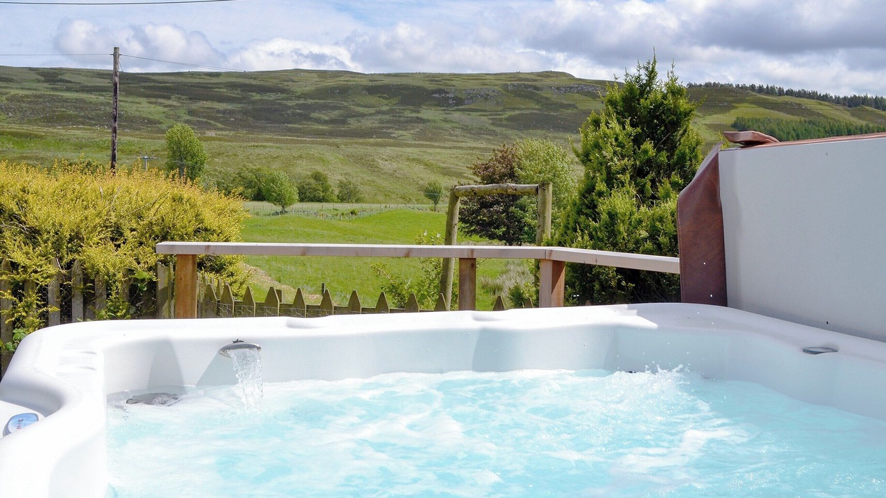 Photo of Others in Alrick