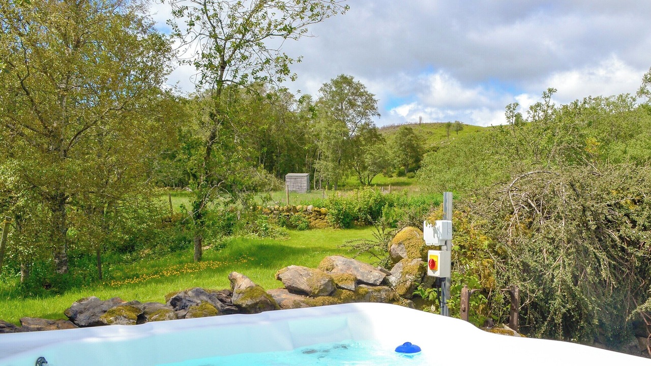 Photo of Others in Alrick