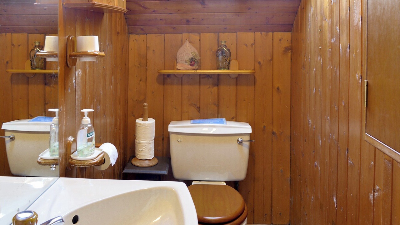 Photo of Others in Alrick