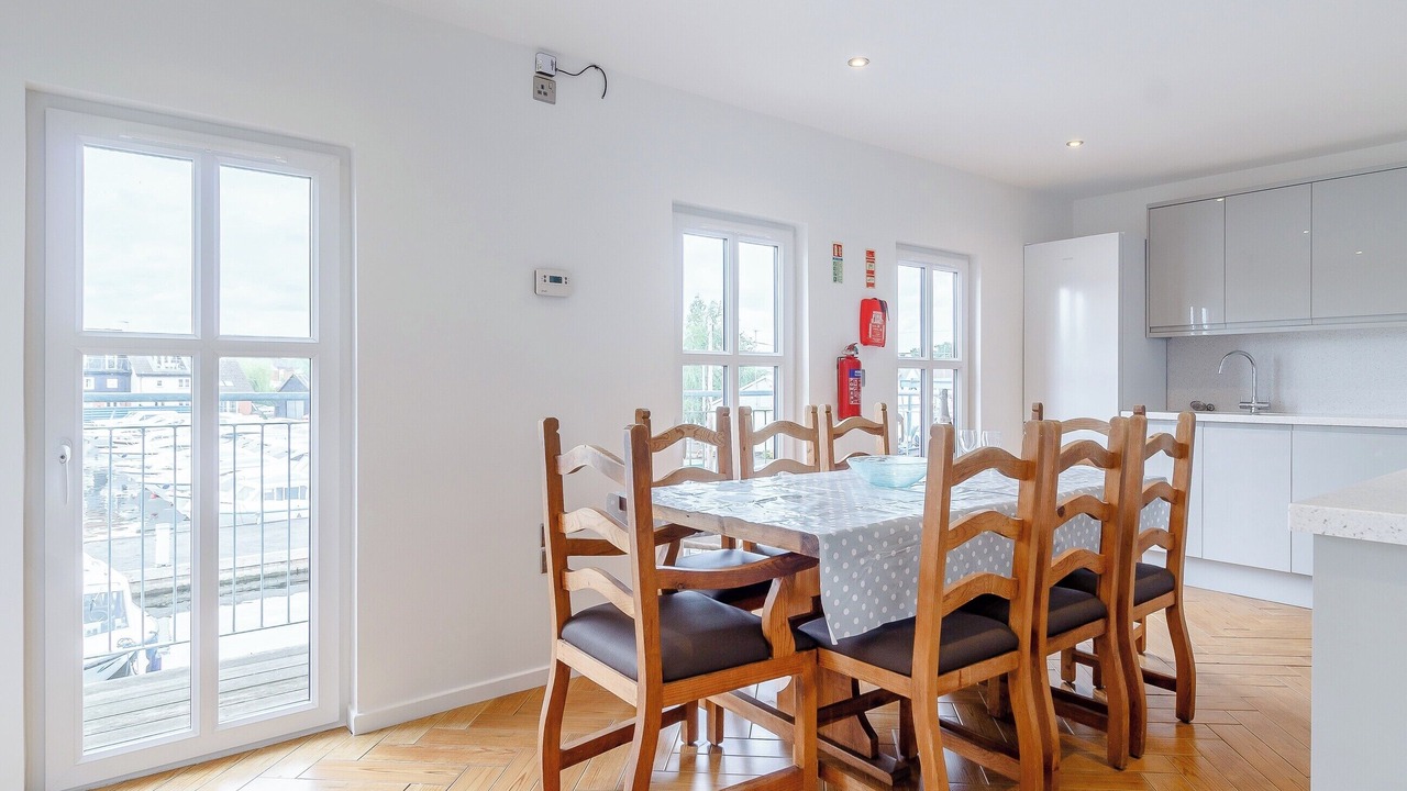 Photo of Others in Hoveton