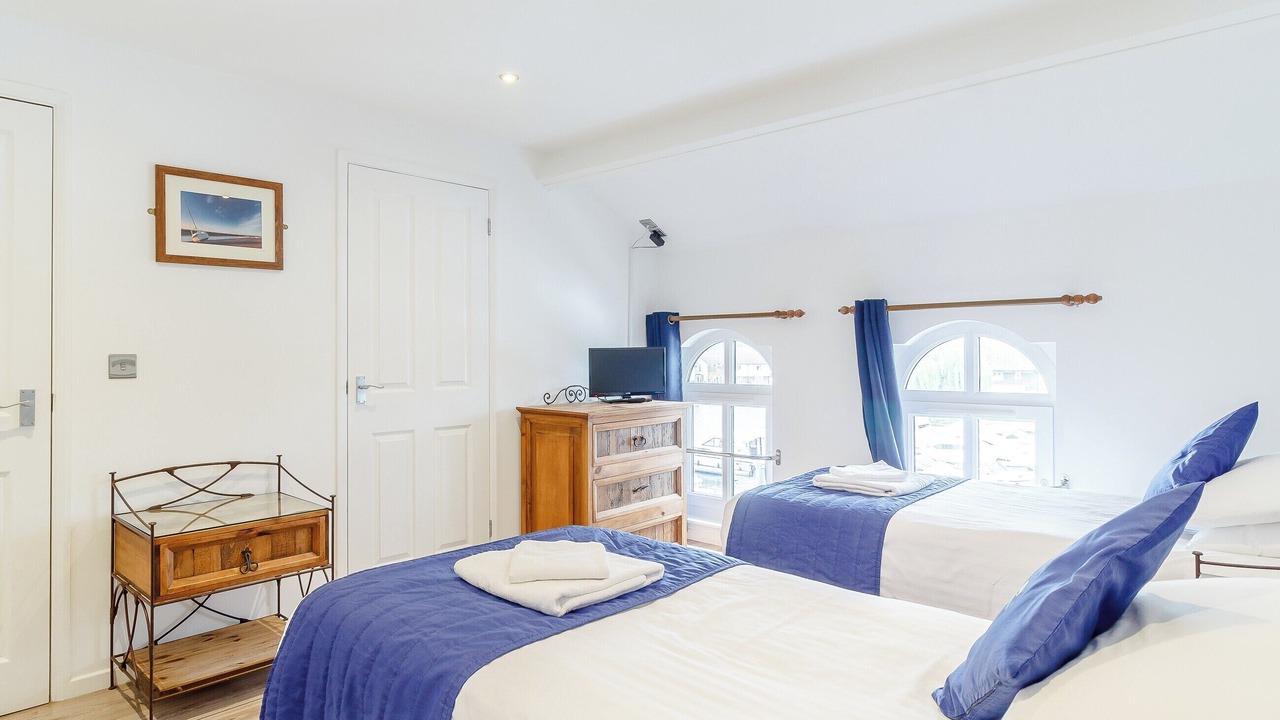 Photo of Others in Hoveton