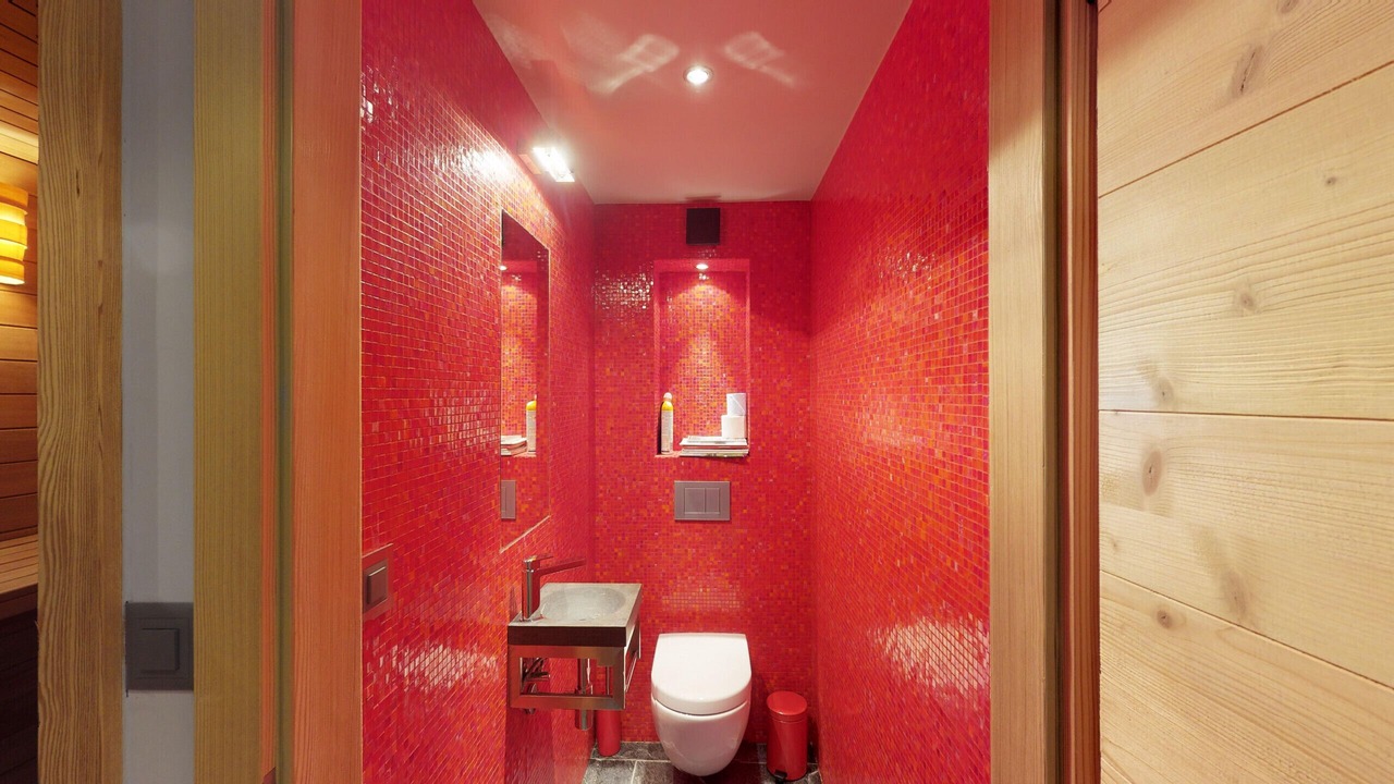 Photo of Bathroom in Vex