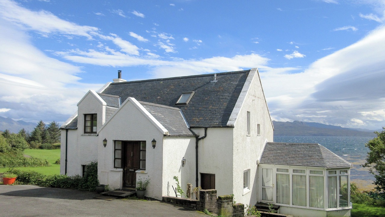 Photo of Others in Breakish