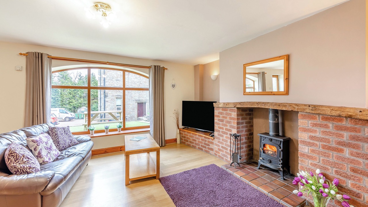 Photo of Others in Alston