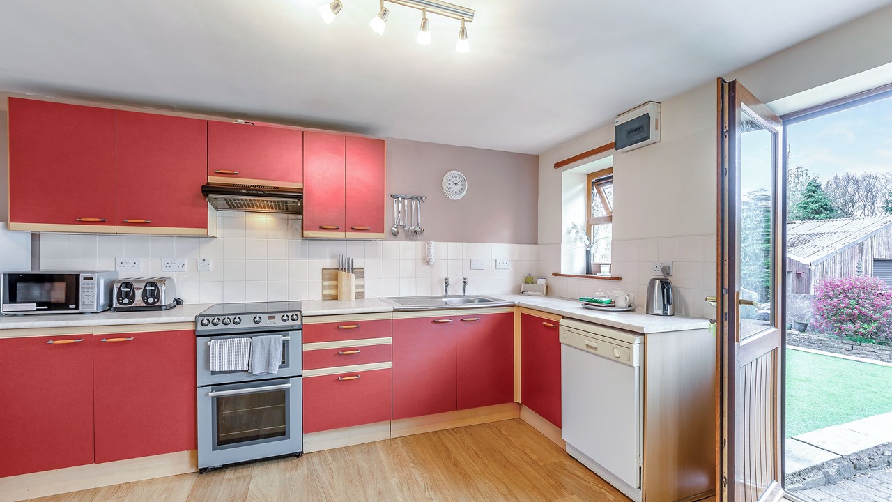 Photo of Others in Alston