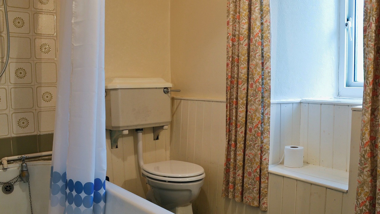 Photo of Bathroom in Bodorgan