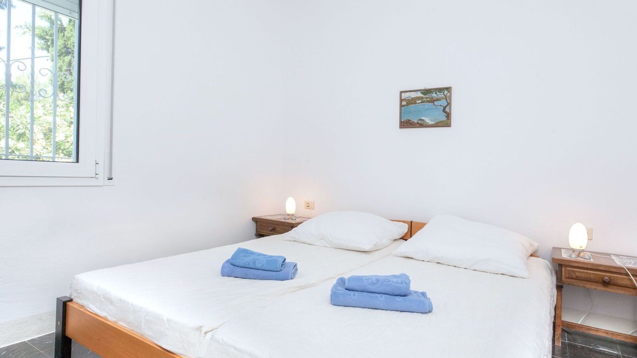 Photo of Bedroom in Llanca