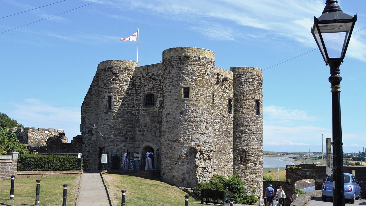 Photo of Others in Rye Foreign