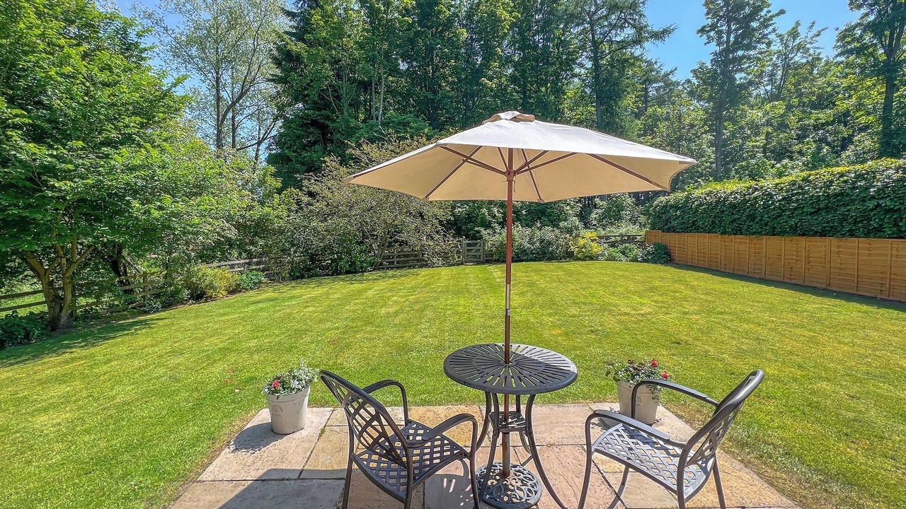 Photo of Others in Kirriemuir