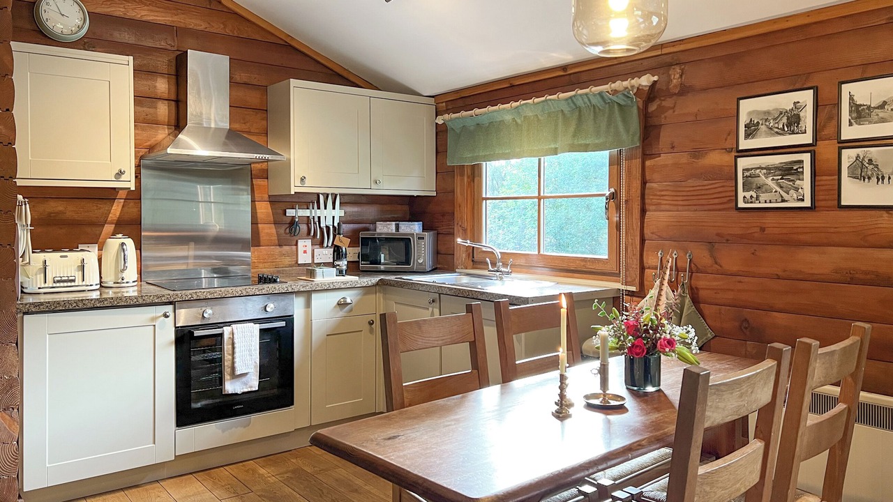 Photo of Others in Newtonmore