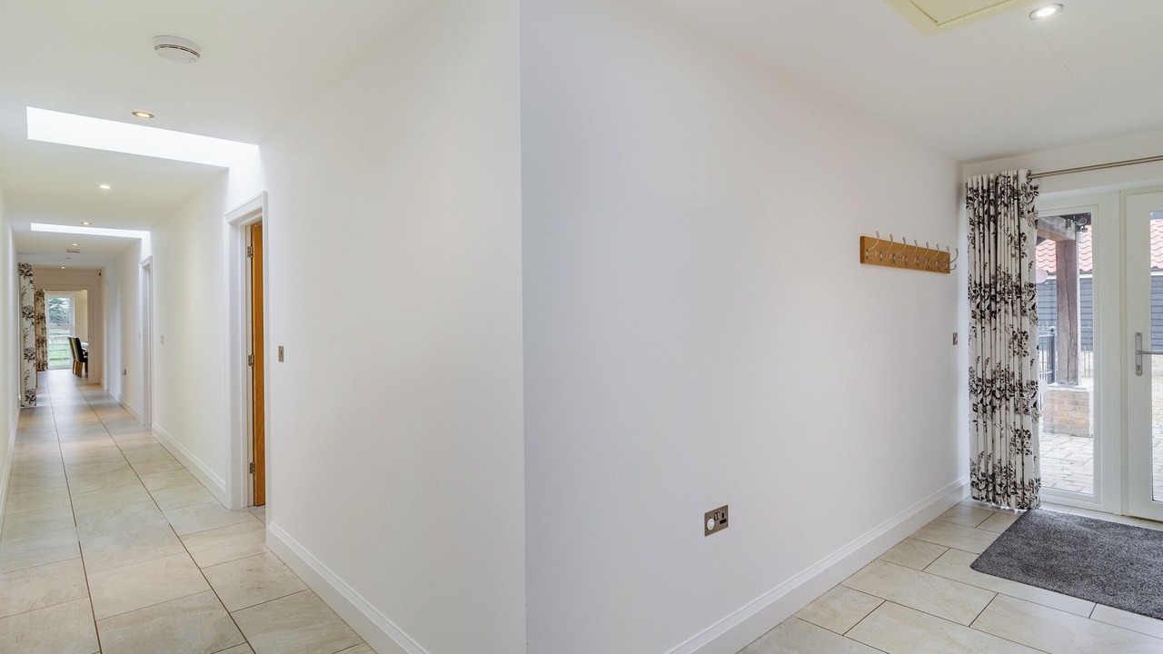 Photo of Others in Wicken