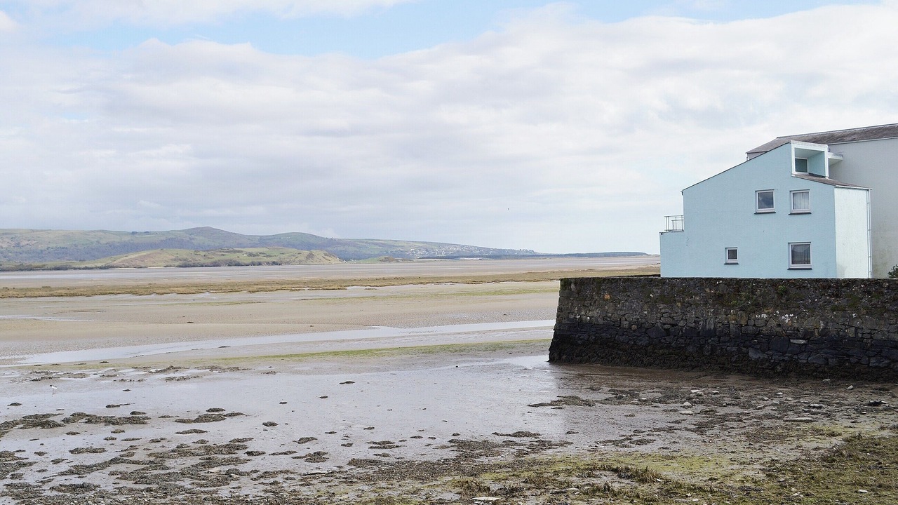 Photo of Patio Balcony in Borth-y-Gest