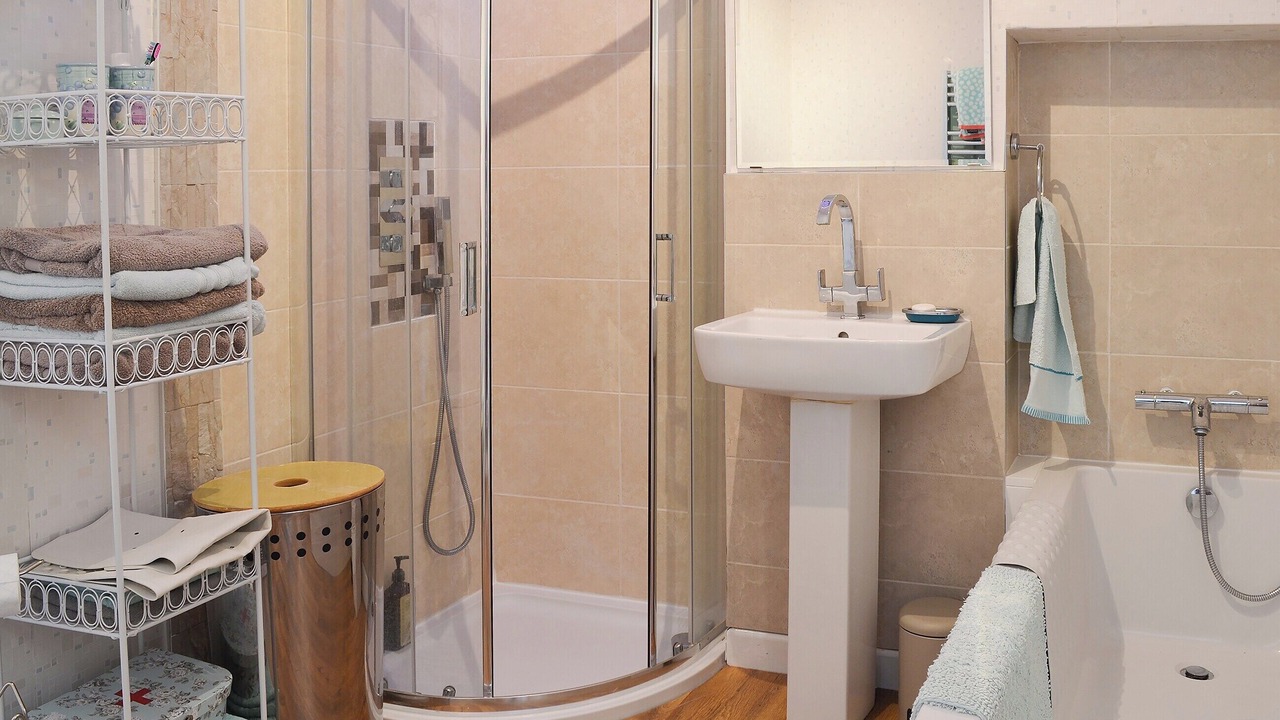 Photo of Bathroom in Muston