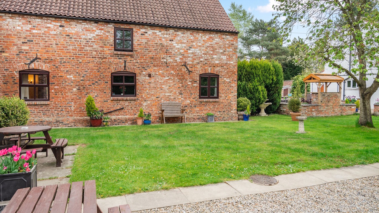 Photo of Outdoor in Huntington