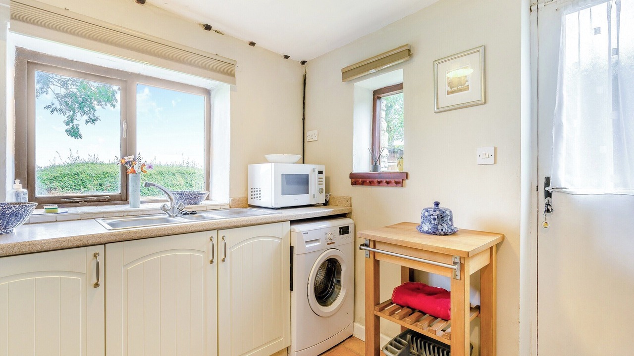 Photo of Others in Alston