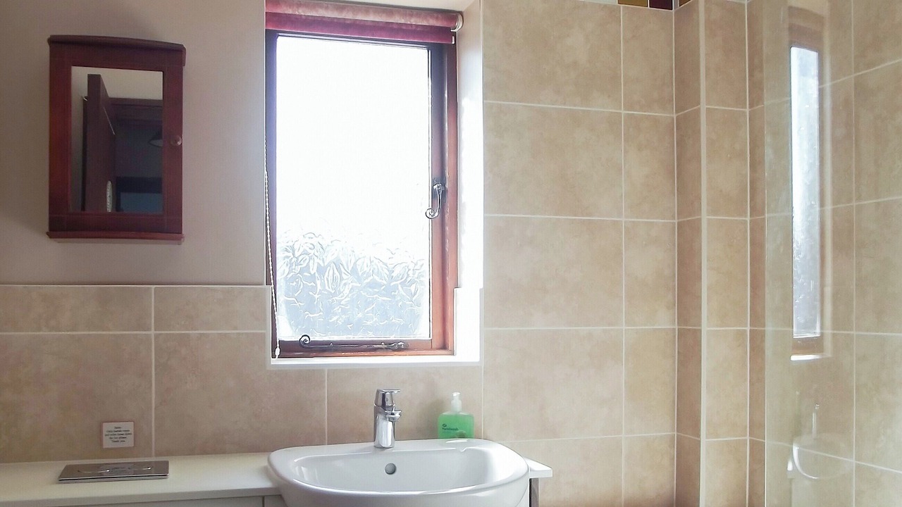 Photo of Bathroom in Buckfastleigh