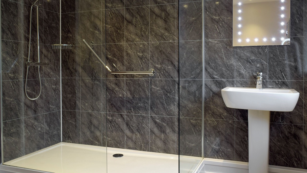 Photo of Bathroom in Kilgetty