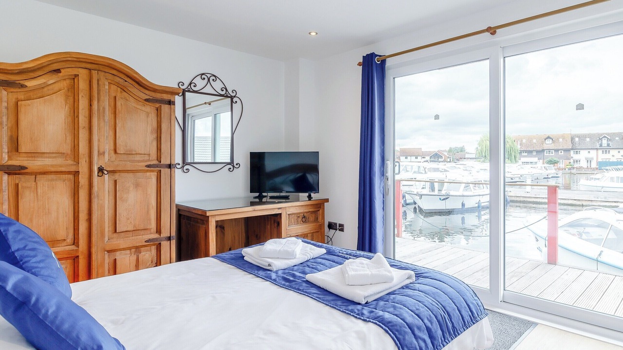 Photo of Others in Hoveton