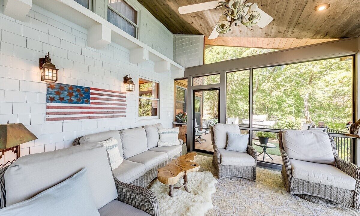 Photo of Outdoor in Clarkesville