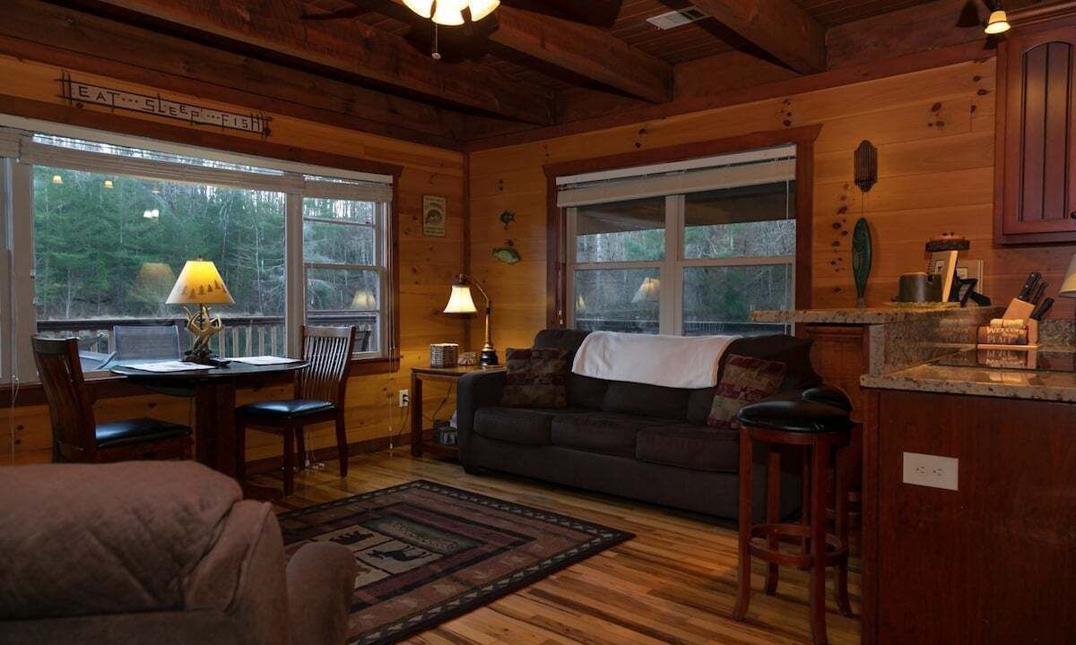 Photo of Livingroom in Sautee Nacoochee