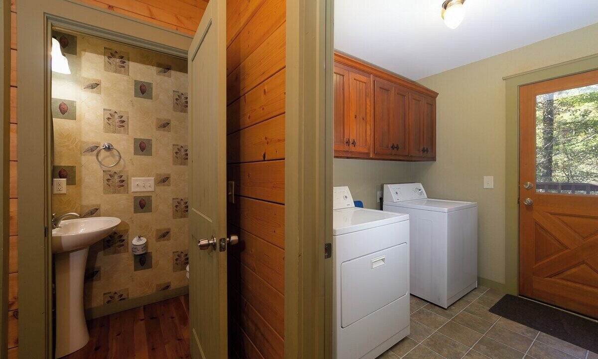 Photo of Bedroom in Sautee Nacoochee