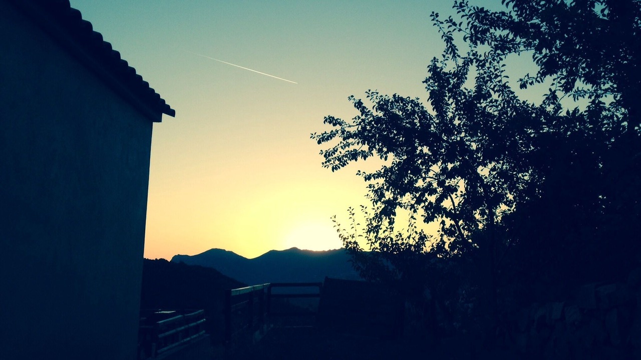 Photo of Outdoor in Peri