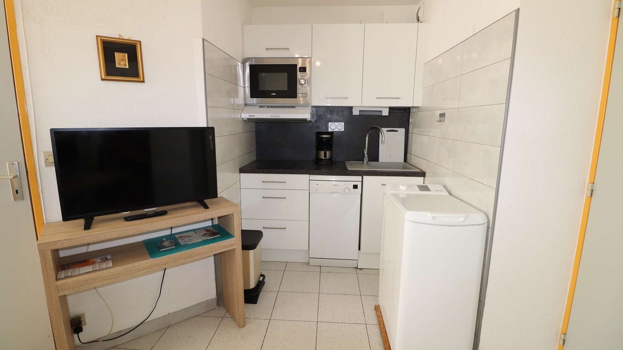 Photo of Kitchen in Le Grau-Du-Roi