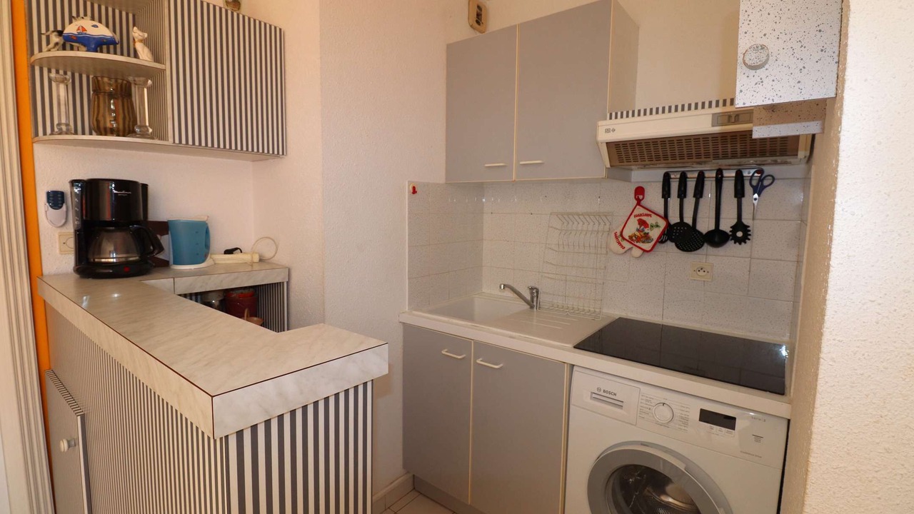 Photo of Kitchen in Le Grau-Du-Roi