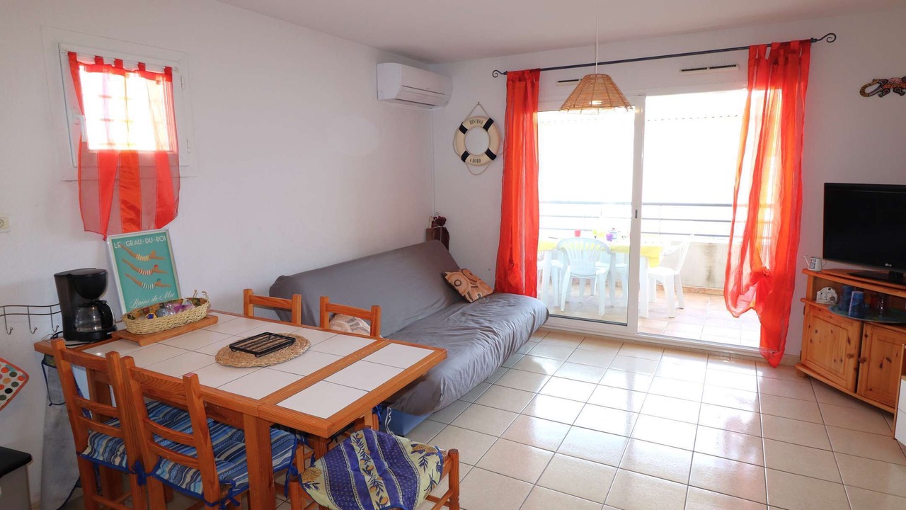 Photo of Livingroom in Le Grau-Du-Roi