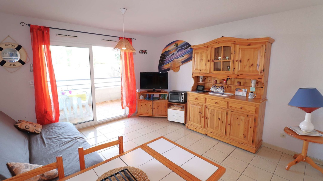 Photo of Livingroom in Le Grau-Du-Roi