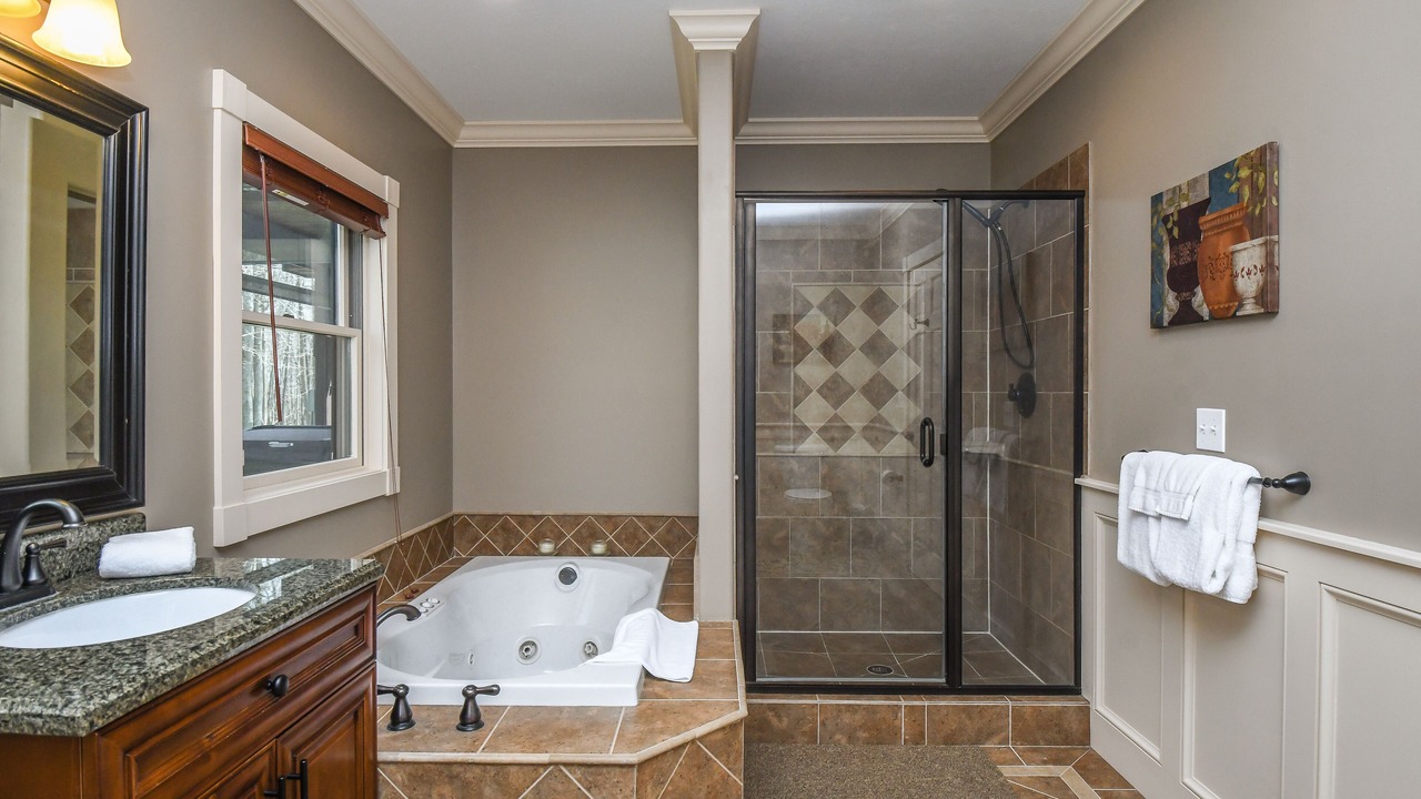 Photo of Bathroom in McHenry