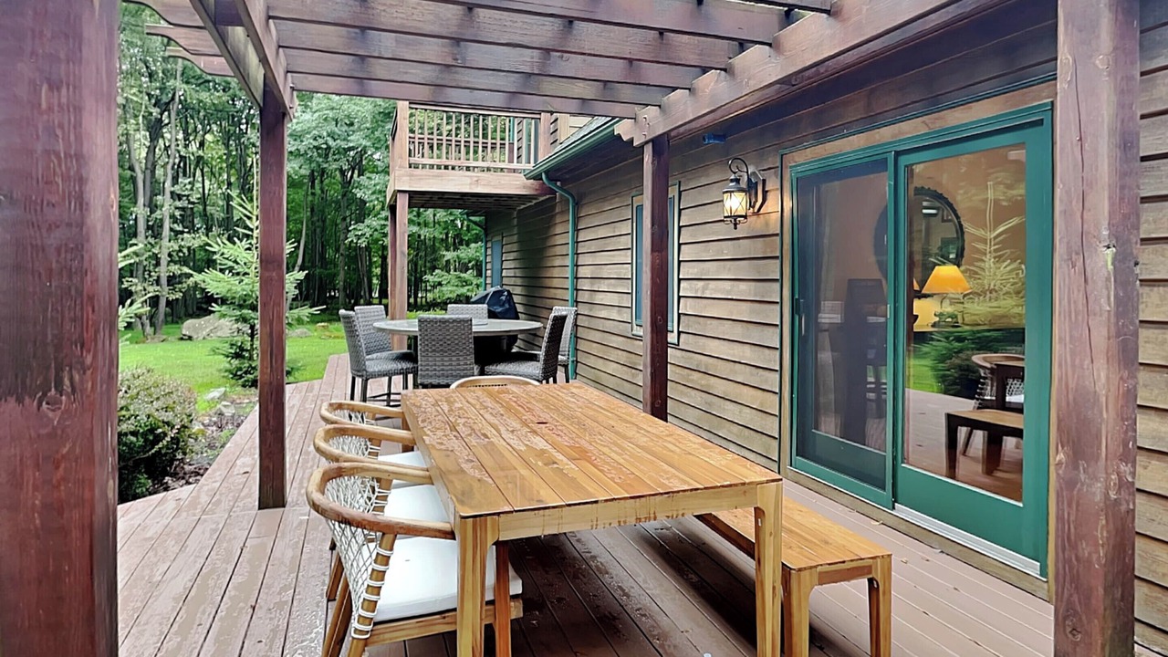 Photo of Outdoor in McHenry