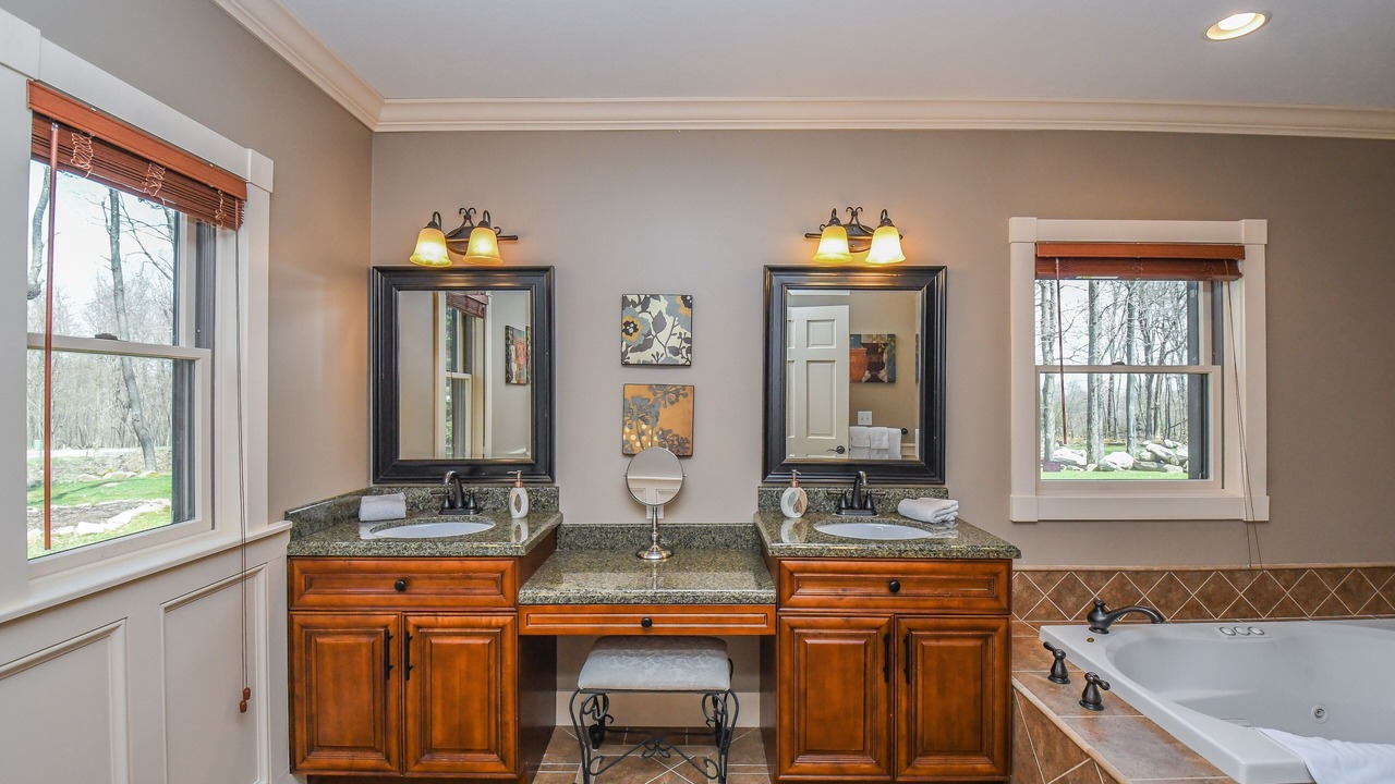 Photo of Bathroom in McHenry