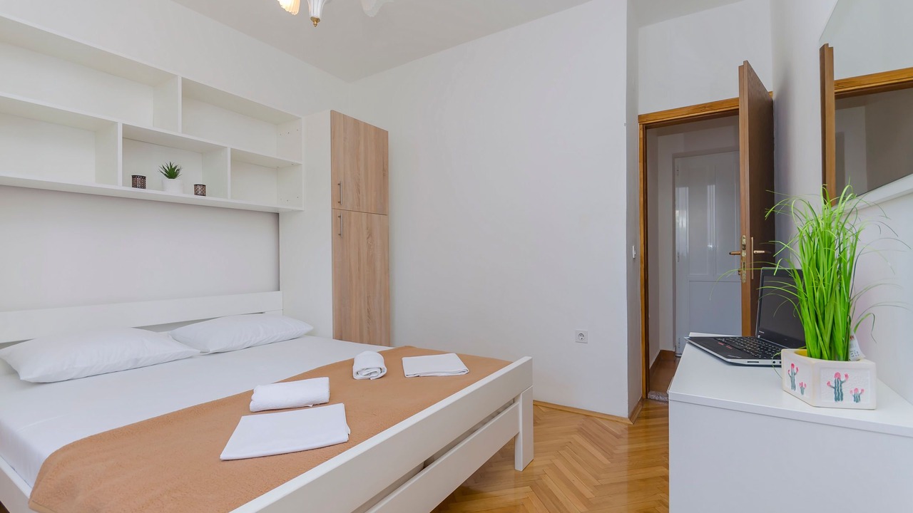 Photo of Bedroom in Novalja