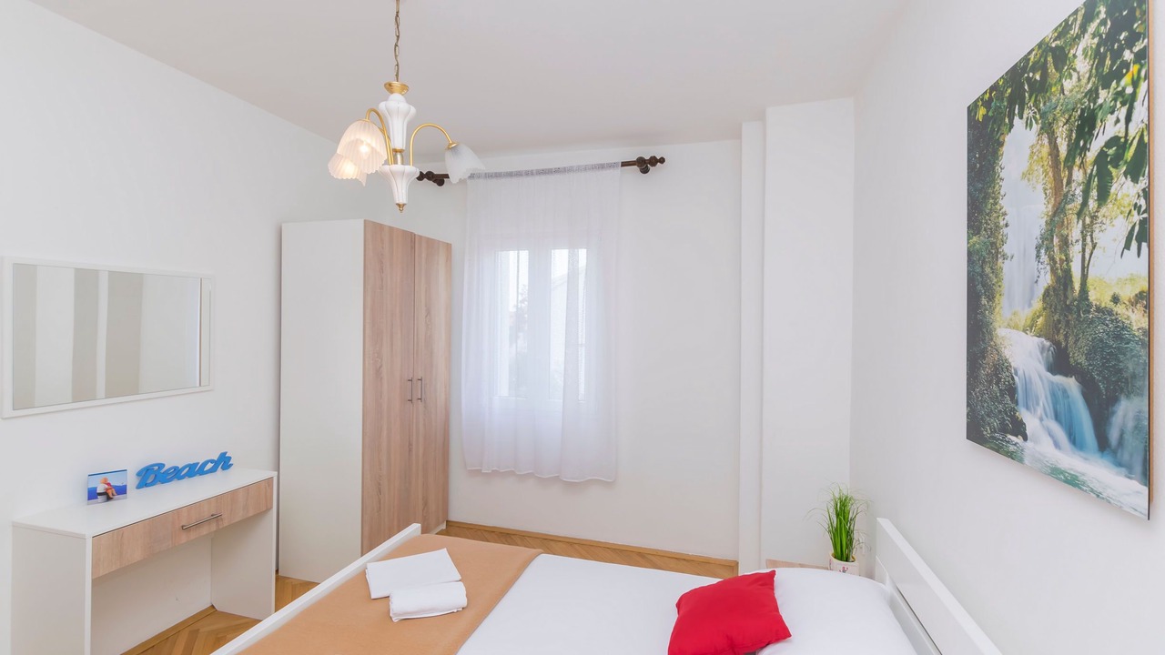 Photo of Bedroom in Novalja