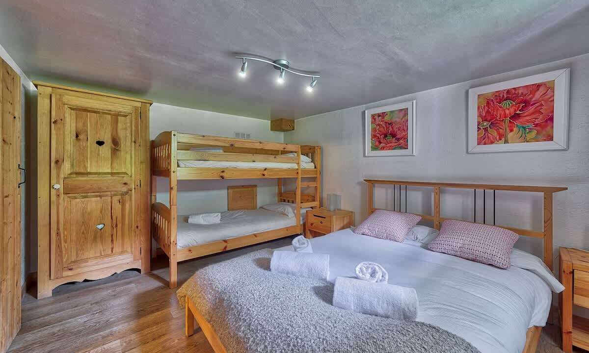 Photo of Bedroom in Chamonix City Centre