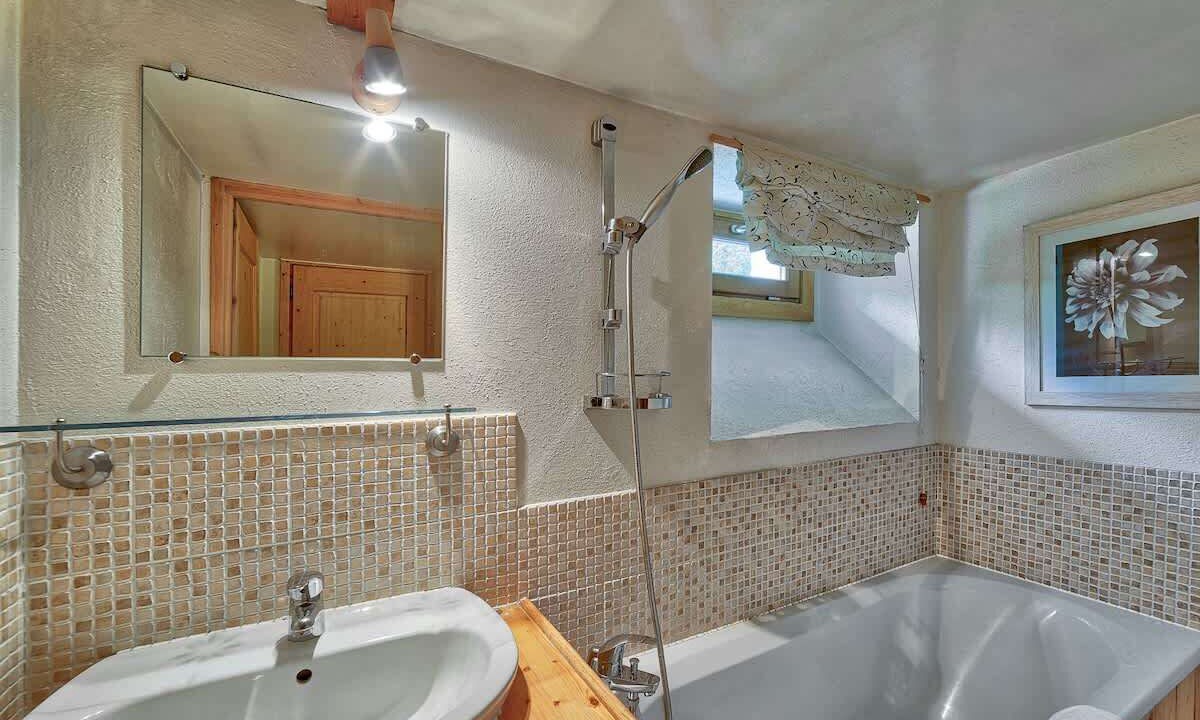 Photo of Bathroom in Chamonix City Centre