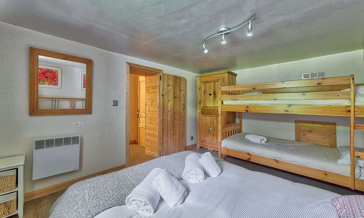 Photo of Bedroom in Chamonix City Centre