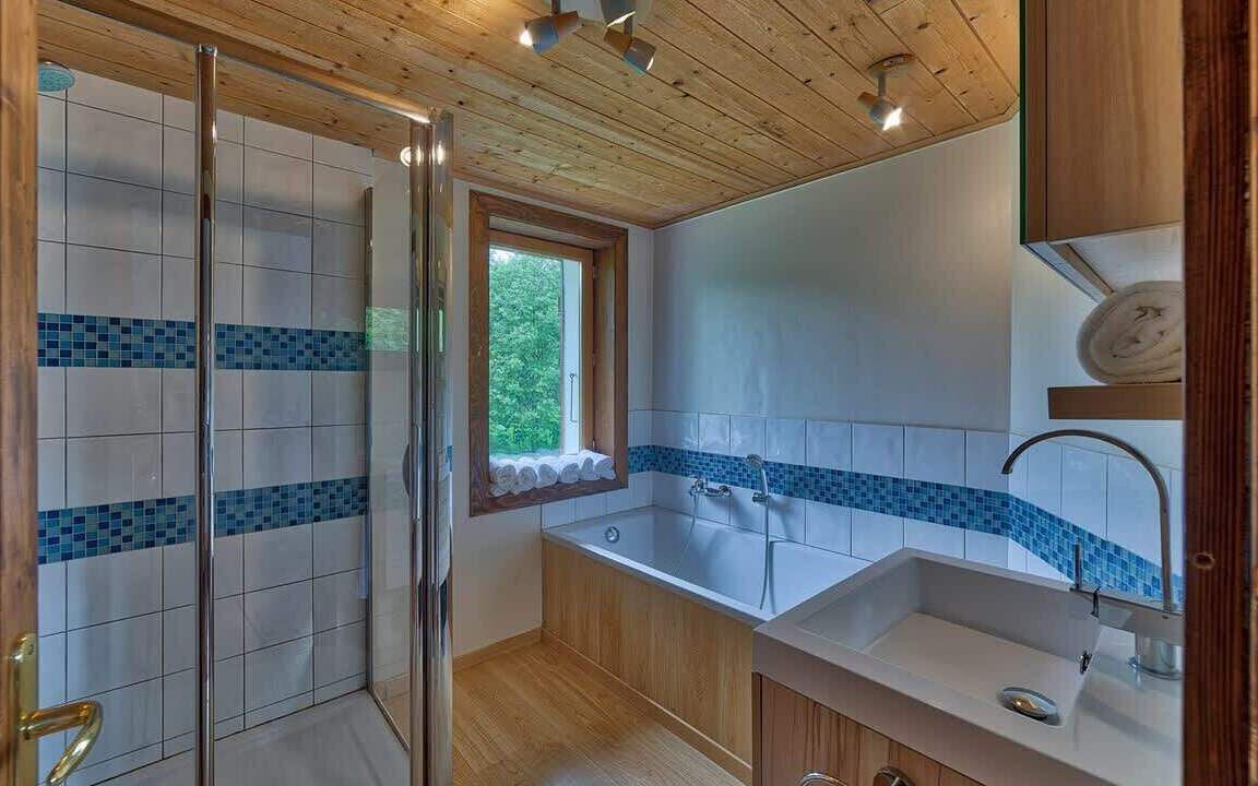 Photo of Bathroom in Chamonix City Centre