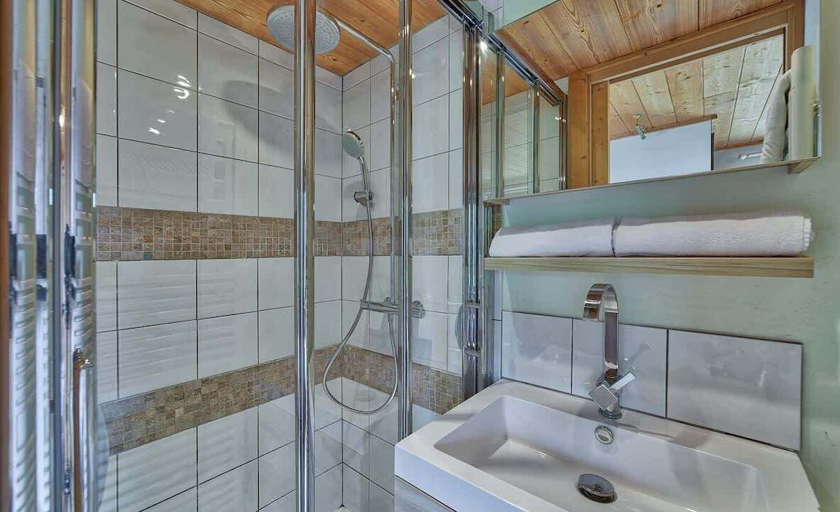 Photo of Bathroom in Chamonix City Centre