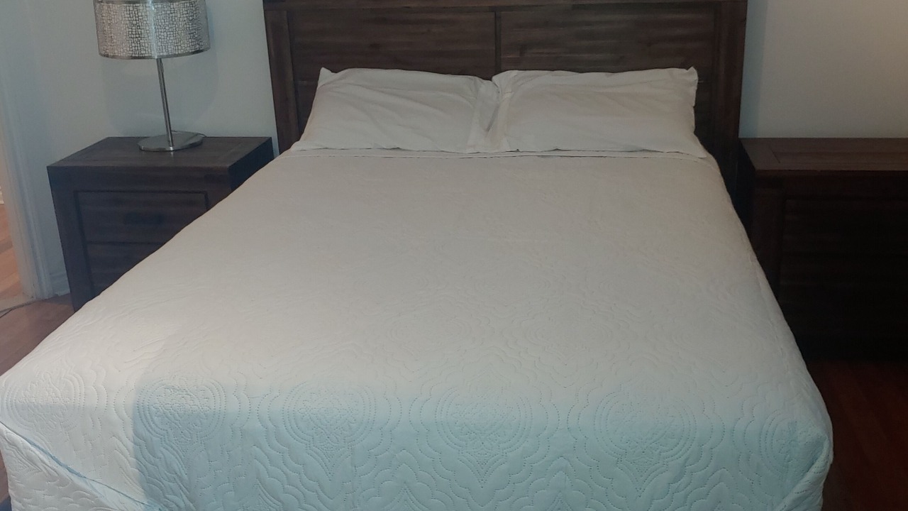 Photo of Bedroom in Saint-Leonard