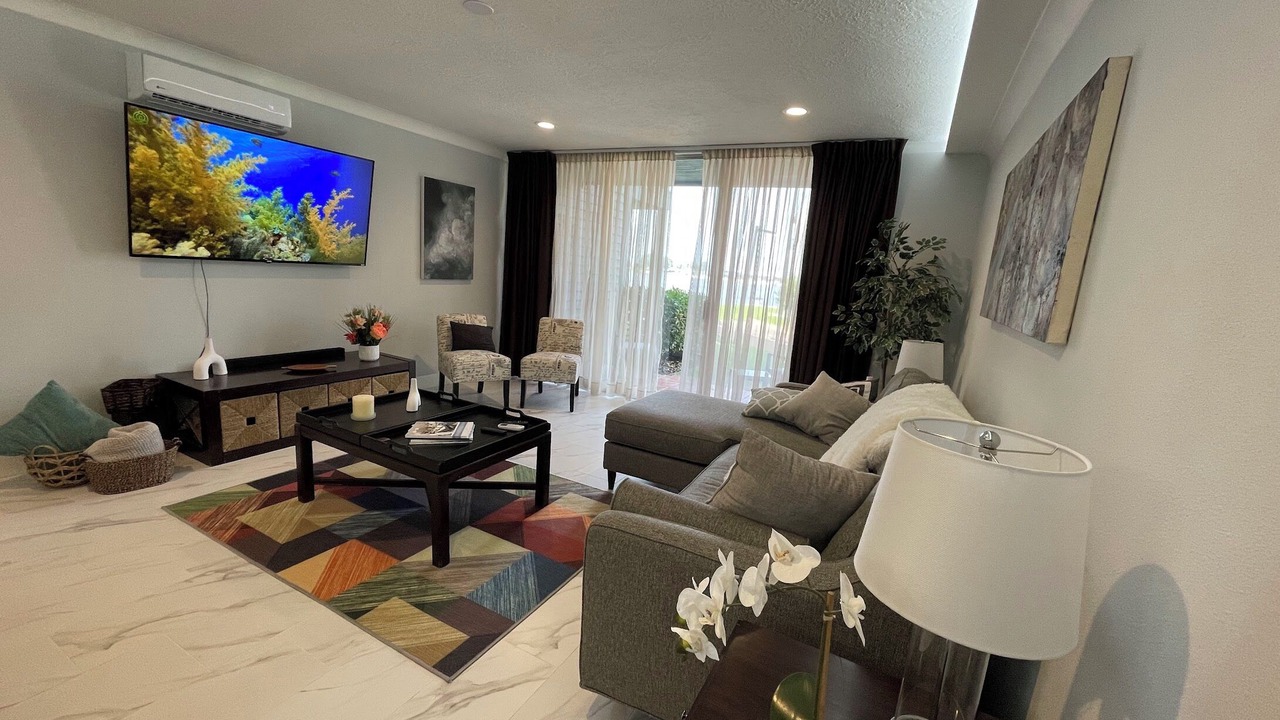 Photo of Livingroom in Walden on Lake Conroe