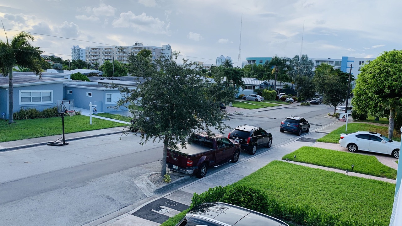 Photo of Outdoor in North Bay Village
