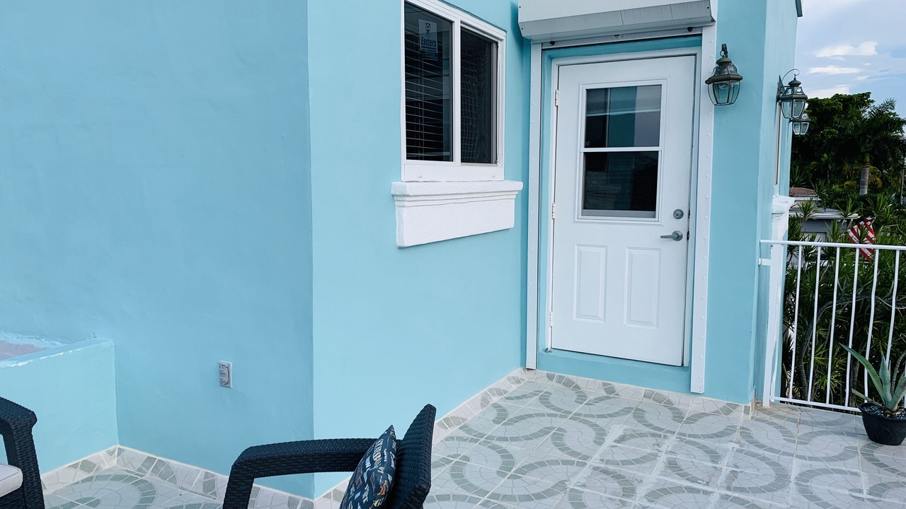 Photo of Patio Balcony in North Bay Village